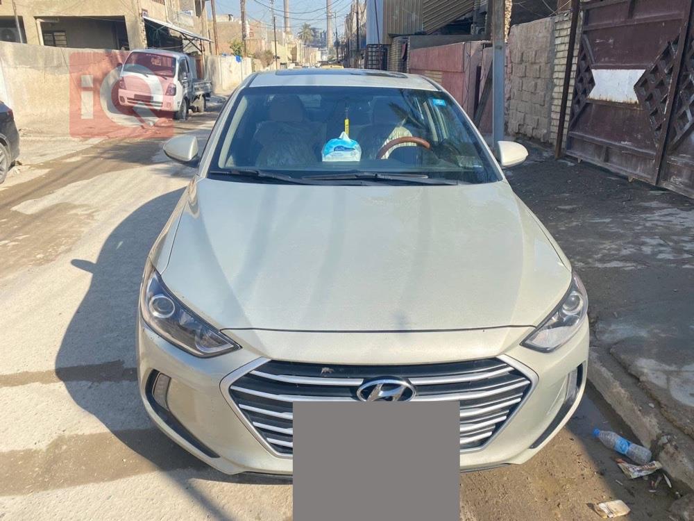 هیوندای ئەلەنترا